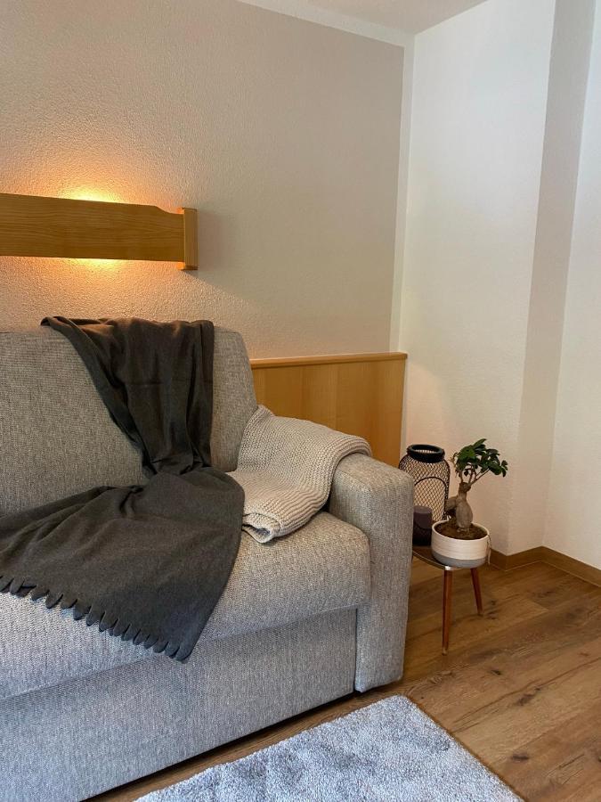 Aparts Handle Und Haus Bergblick Pfunds Exterior foto