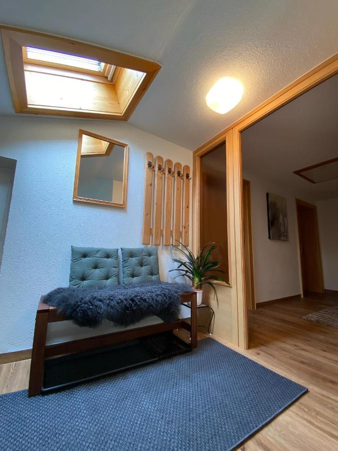 Aparts Handle Und Haus Bergblick Pfunds Exterior foto